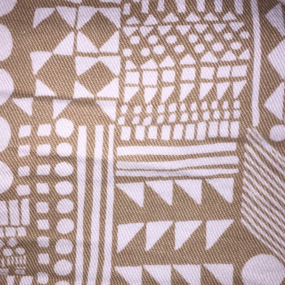 Aztec shorts - Picture 3 of 4